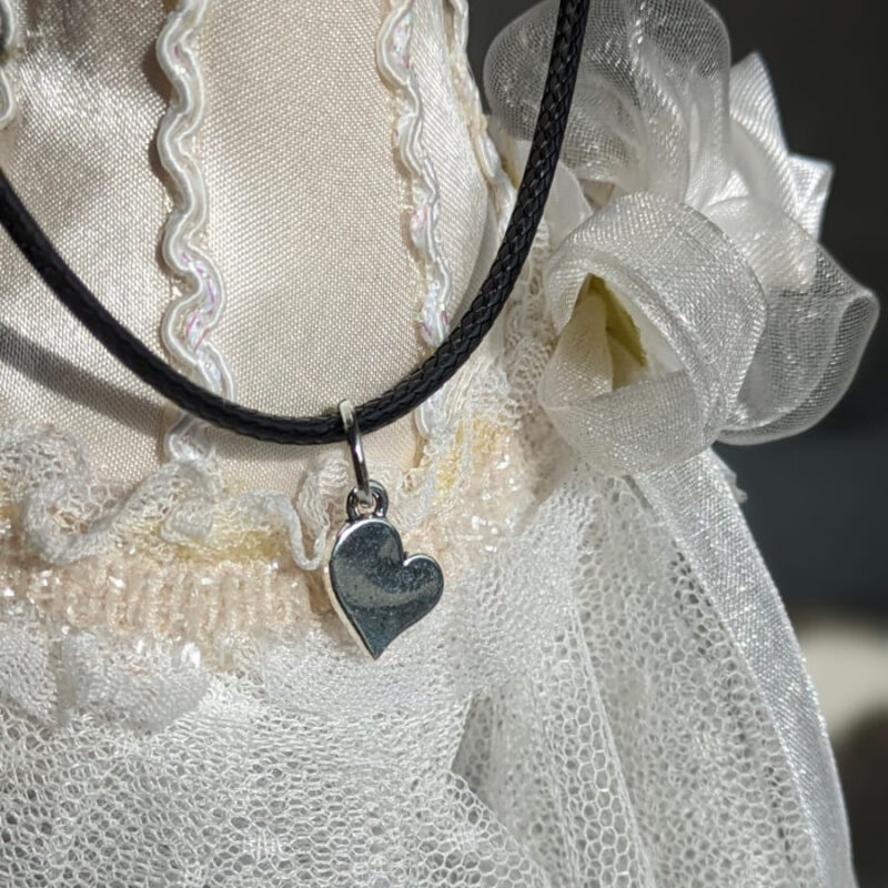 Lederband Halskette mit Metallverschluss und Anhänger Herz