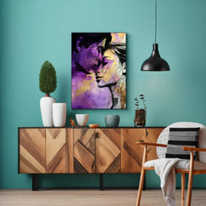 Digital erstelltes Aquarell-Kunstwerk, das ein Liebespaar zeigt. Die Farben sind in lila und gold gehalten, das Paar in schwarzer Lineart.