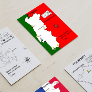 Reiseposter mit dem Umriss von Portugal, individuell anpassbar mit Passendem Reisefahrzeug, Jahr und Namen der Teilnehmer