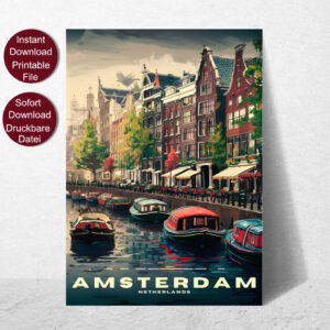 Gerahmtes Reise Poster mit einer typischen Szene in Amsterdam. Boote auf einem Kanal durch Amsterdam, an der Kaimauer entlang sind Straßencafés